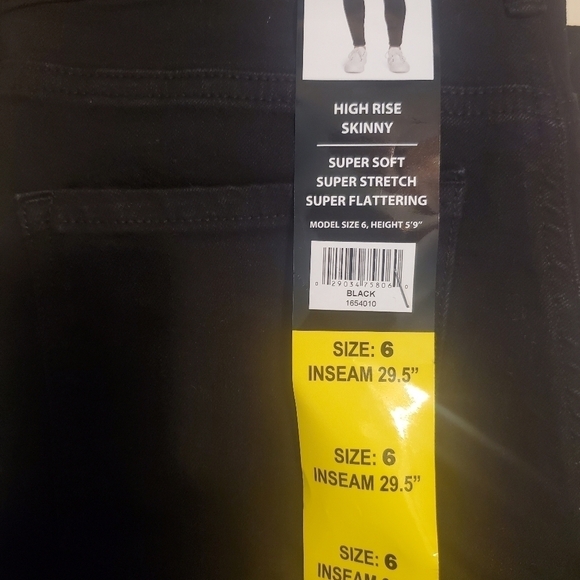 Jessica Simpson Ladies' High-rise Skinny Jean Black 59% COTTON SIZE 6 - Picture 7 of 7
